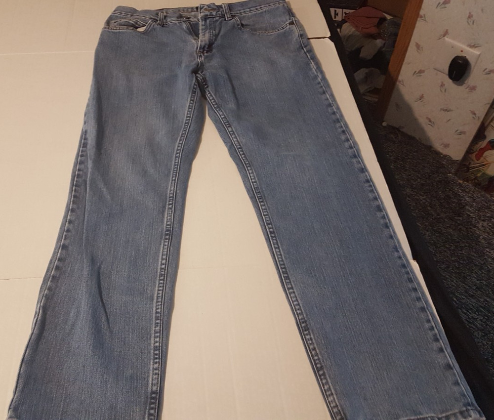 Lee Mens Size 33x32 Regular fit Blue Jeans